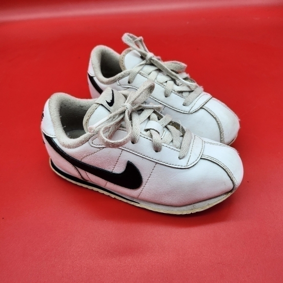 Nike Cortez Size 10 C Shoes White Black - Picture 1 of 7